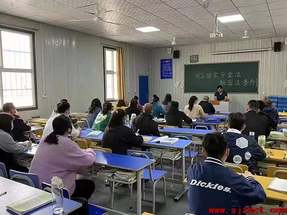 石家庄白求恩医学院招生.png