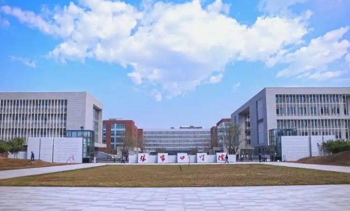张家口学院对口本科医学类分数线汇总.jpg 张家口学院对口本科医学类分数线汇总.jpg